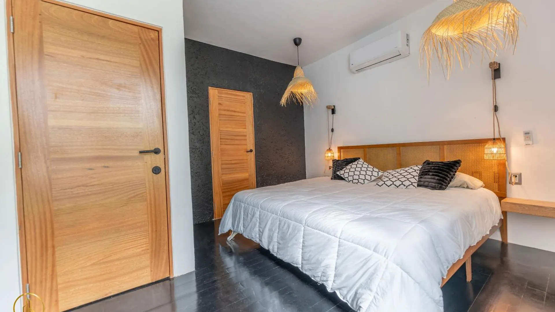 Luxury Villa With Ocean View! Sosua