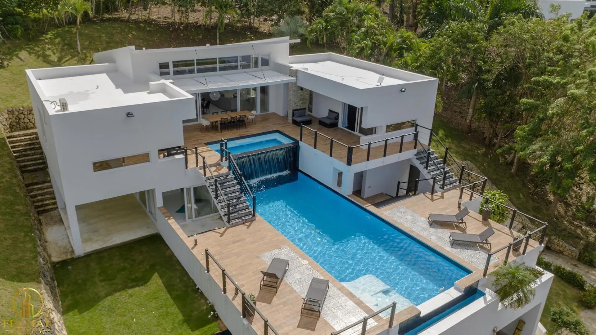 Luxury Villa With Ocean View! Sosua Dominican Republic