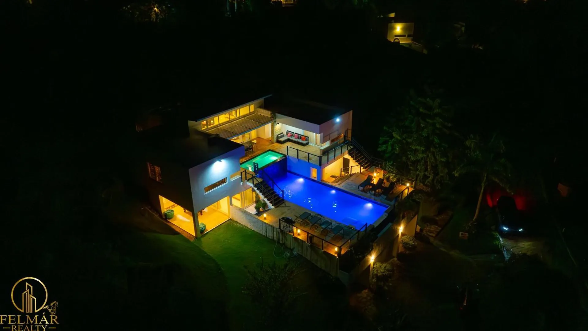 Luxury Villa With Ocean View! Sosua Dominican Republic