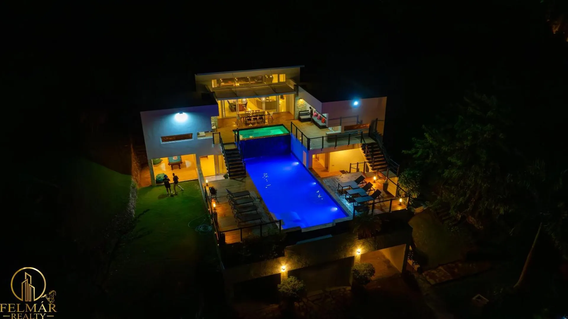 Luxury Villa With Ocean View! Sosua